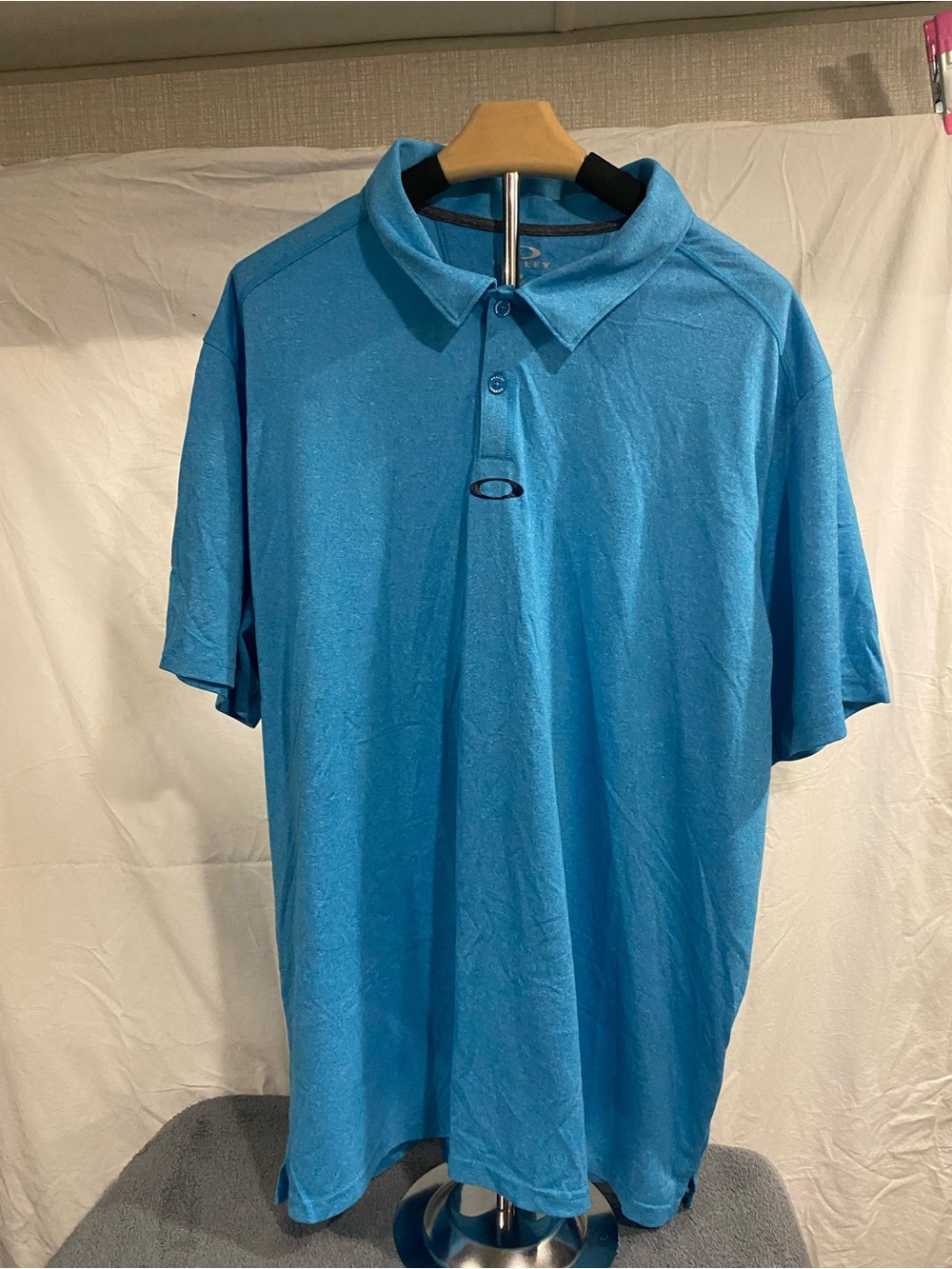 Oakley Men's Light Blue Polo Shirt with Chest Logo